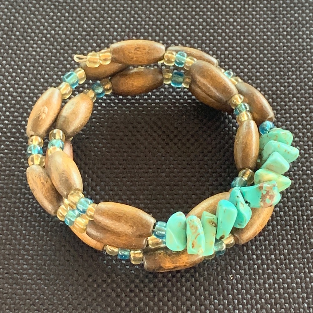 Stone/wood beaded bracelet